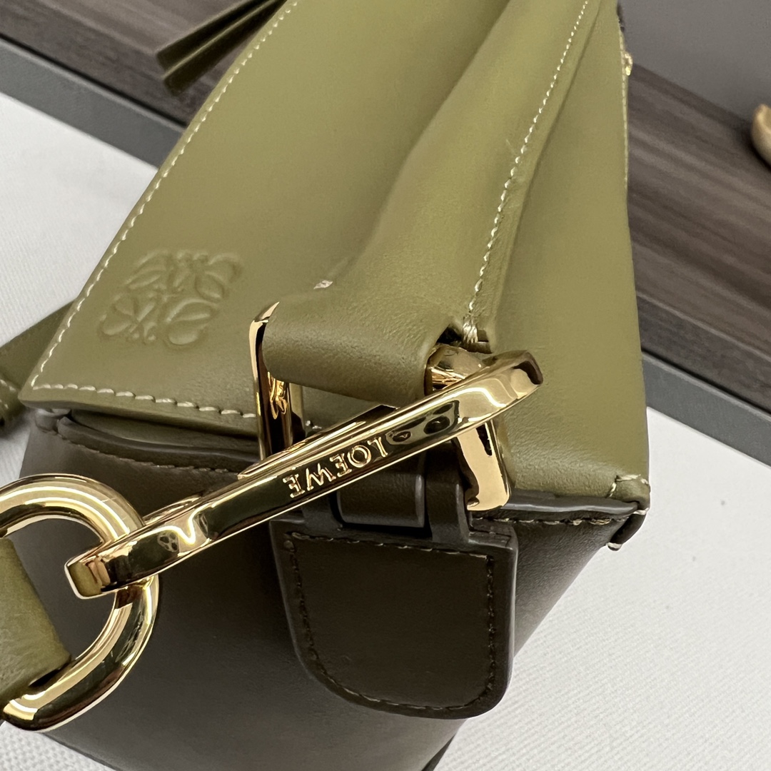 Loewe Puzzle Bags